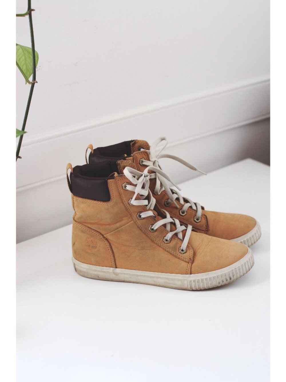 Timberland Skyla Bay High-Top Tan Sneakers Boots Leather Lace-Up Womens 8 - Picture 2 of 8
